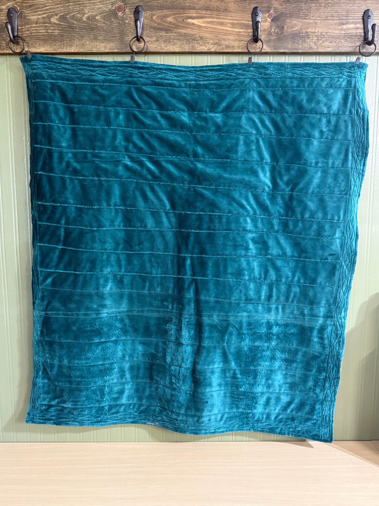 "God’s Promise" Quilt | Genesis 8:15–9:17 | Rainbow Covenant Baby Blanket | Striped Patchwork | Soft Fleece Back | Handmade Christian Gift